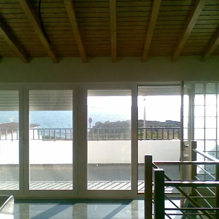 Macadi House